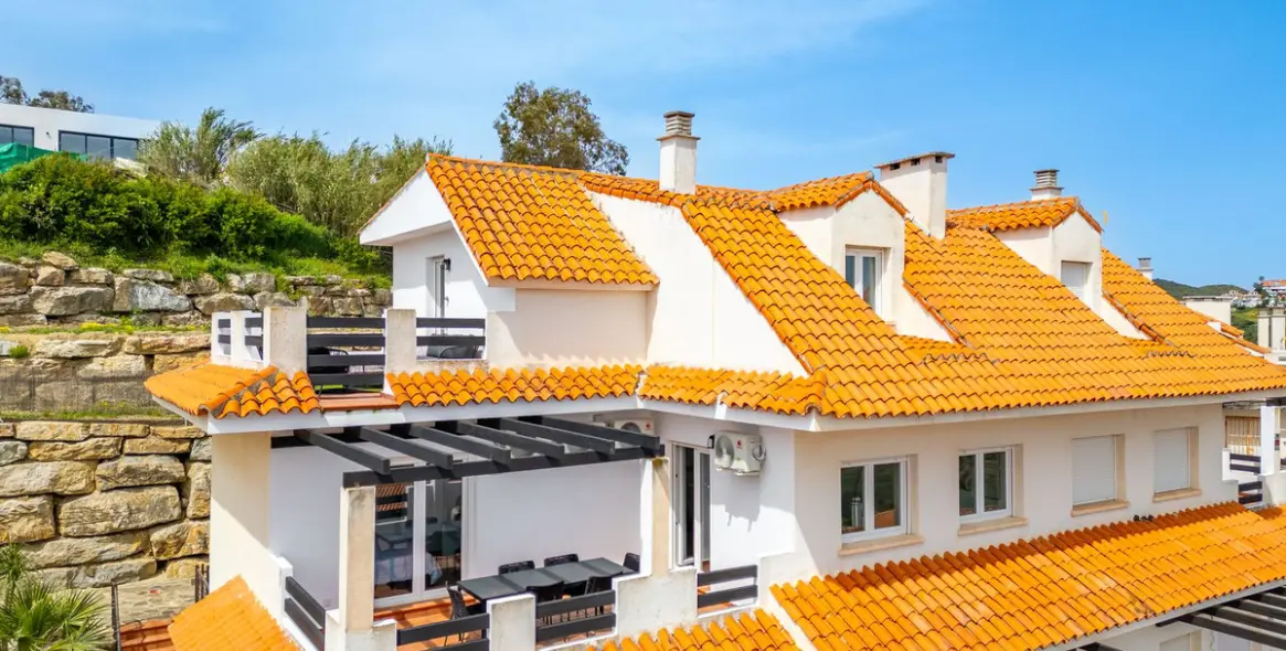 Sale of penthouse duplex in Manilva 3