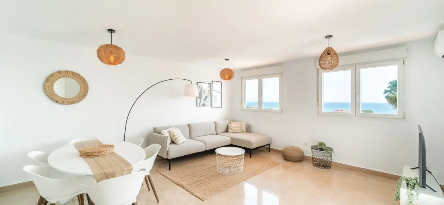 Продажа двухуровневого пентхауса в Manilva 3