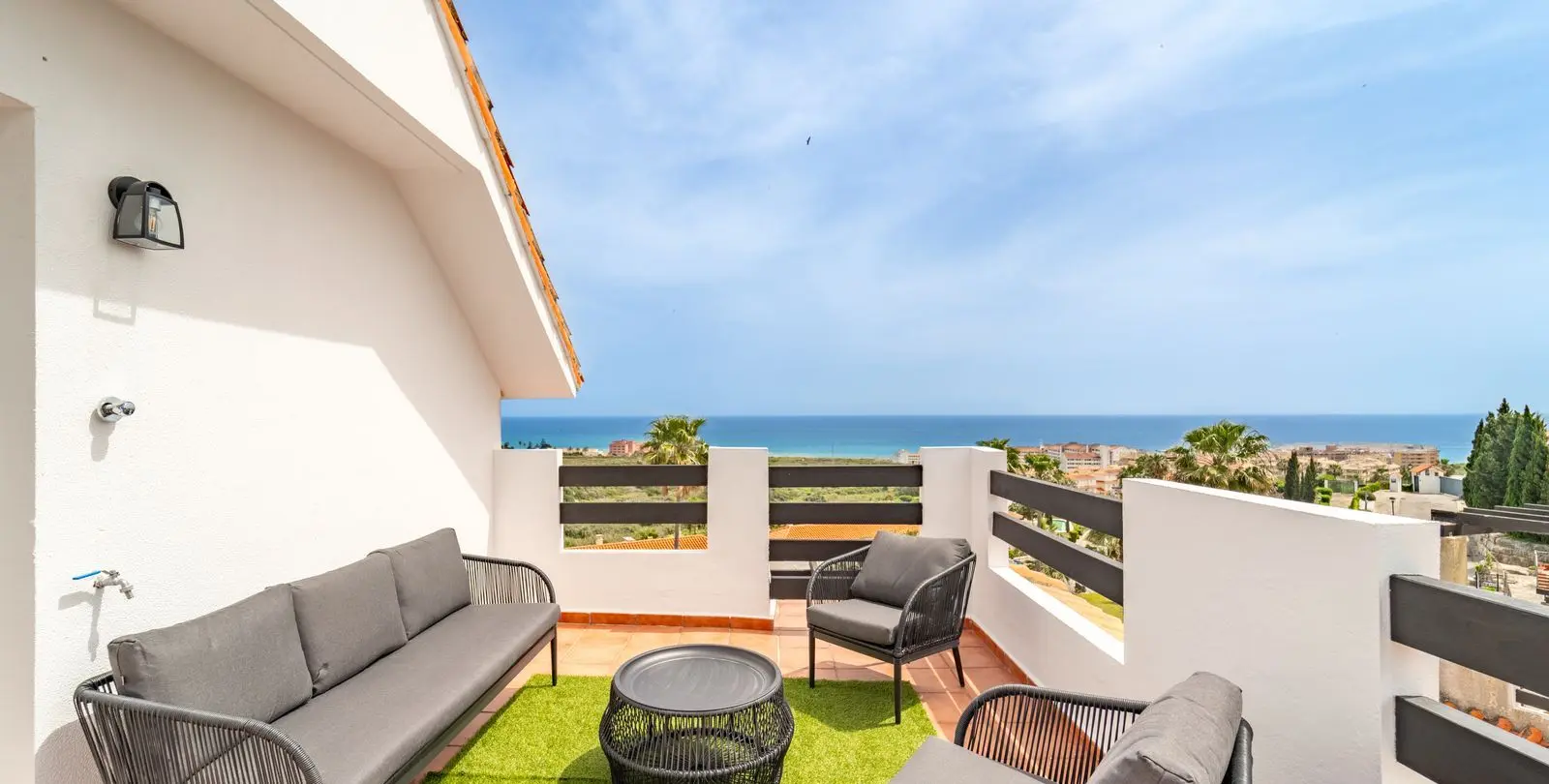 Venta de ático dúplex en Manilva 39