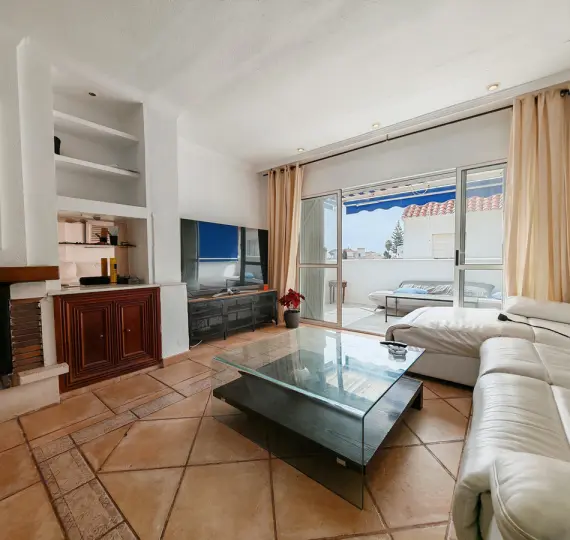 Продажа дома на две семьи в Mijas Costa