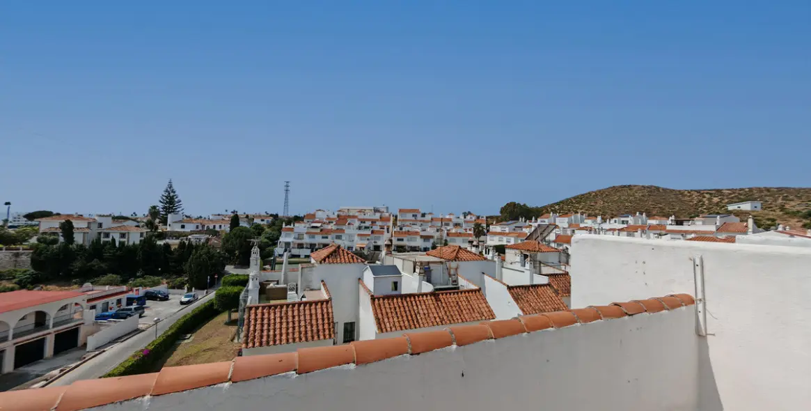 Продажа дома на две семьи в Mijas Costa 18