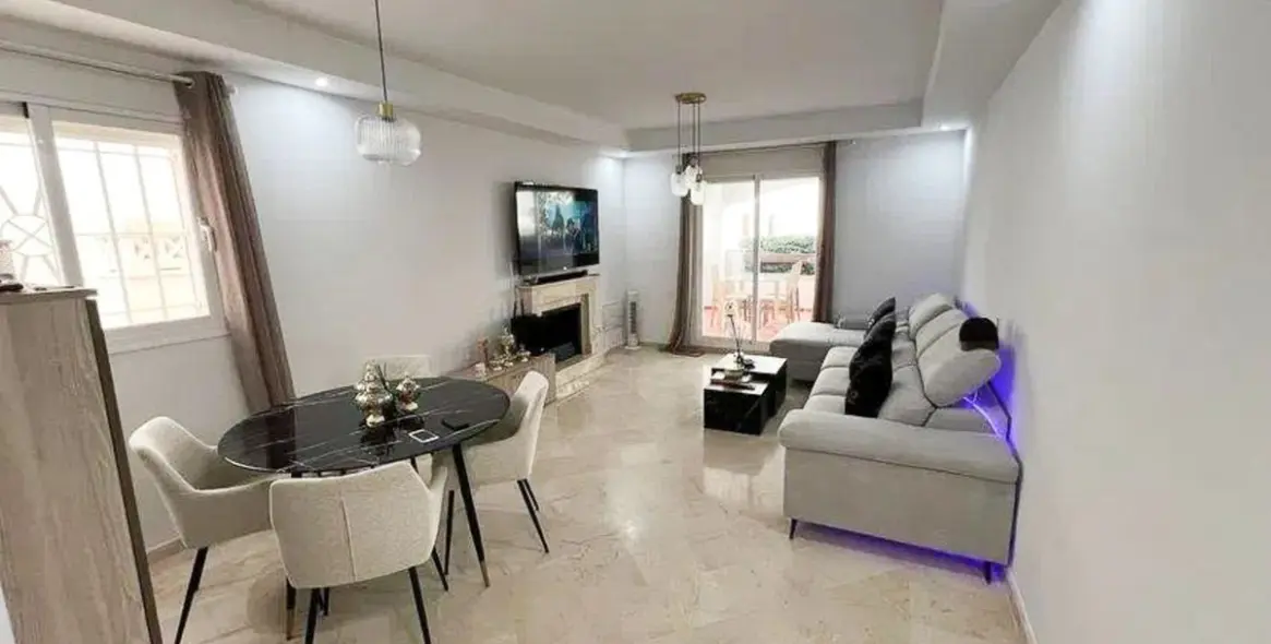 Sale of ground floor apartment in Nueva Andalucía 3