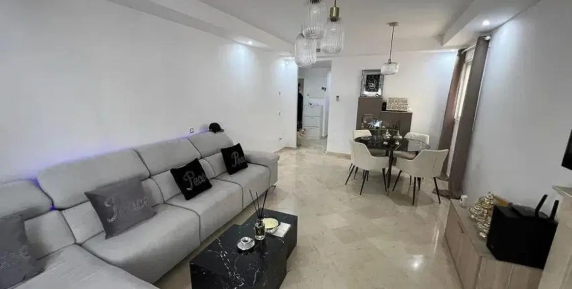Sale of ground floor apartment in Nueva Andalucía 6