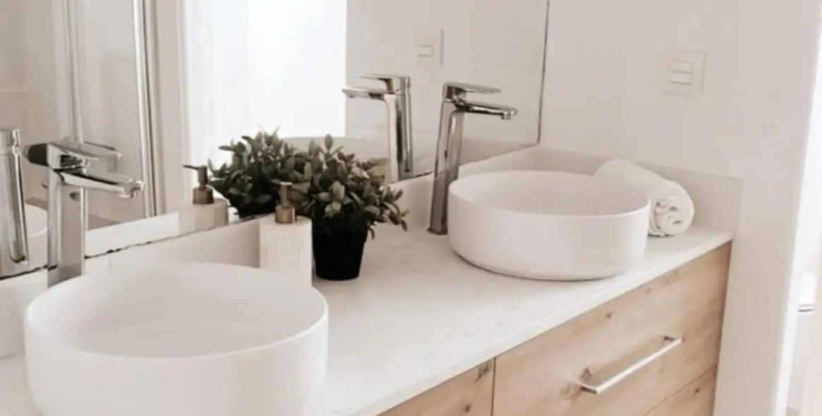 Sale of middle floor apartment in Riviera del Sol 20