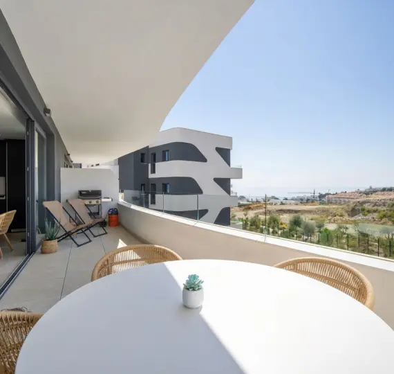 Продажа апартаментов на среднем этаже в Fuengirola