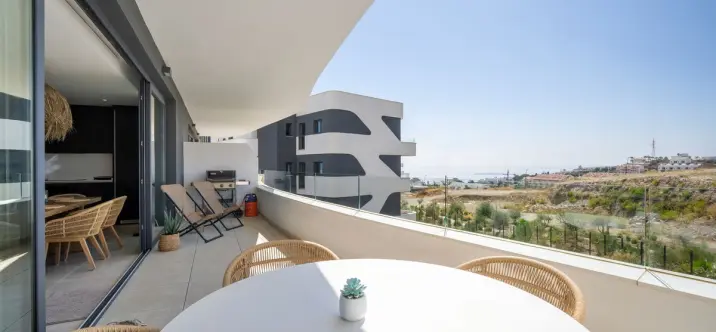 Продажа апартаментов на среднем этаже в Fuengirola 0