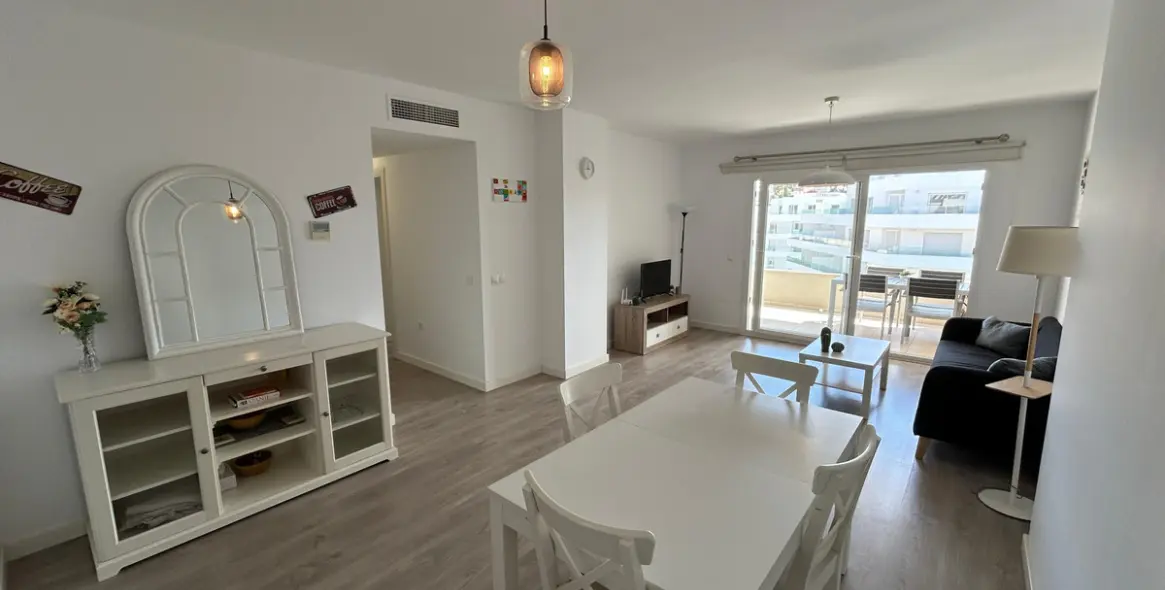 Продажа апартаментов на среднем этаже в Nueva Andalucía 6