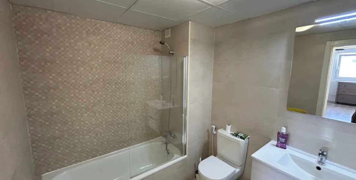 Sale of middle floor apartment in Nueva Andalucía 24