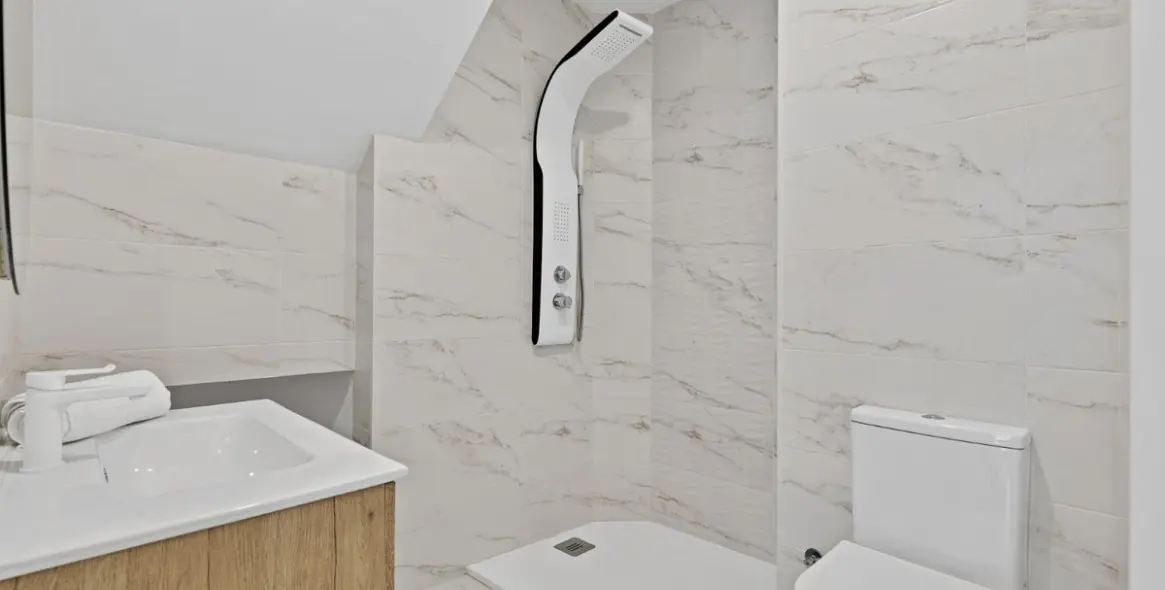 Продажа таунхауса в Calahonda 23