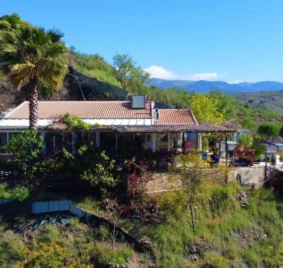 Sale of detached villa in Arenas