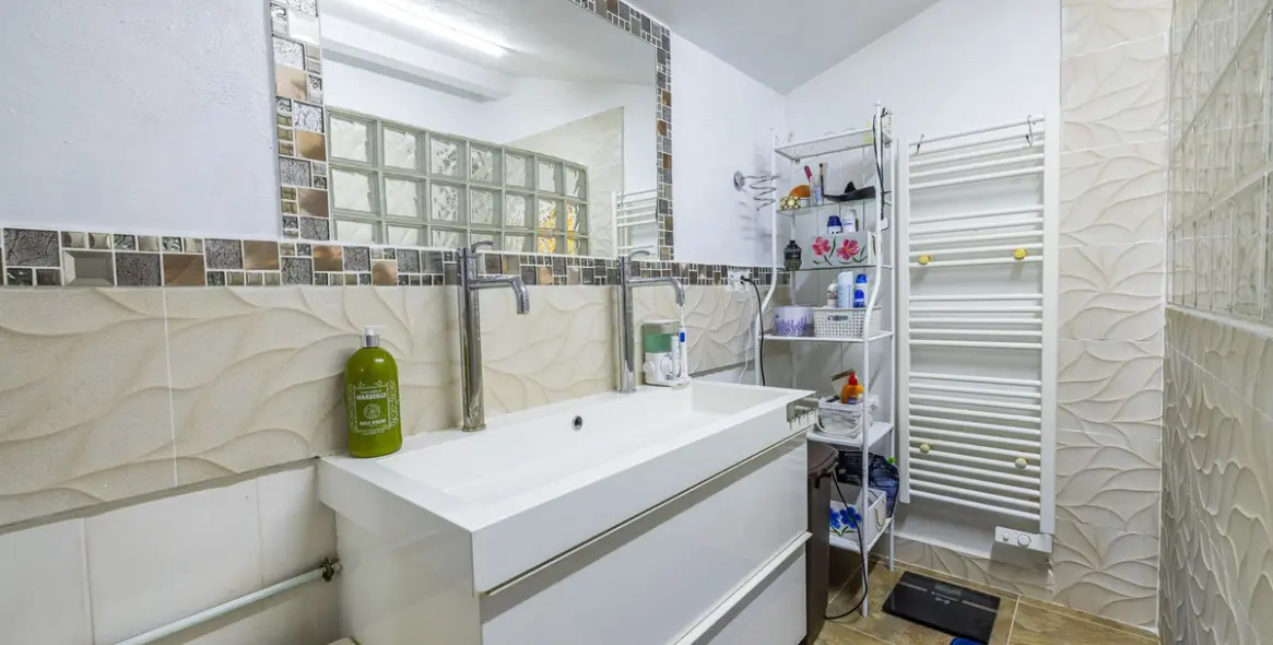 Sale of detached villa in Arenas 17