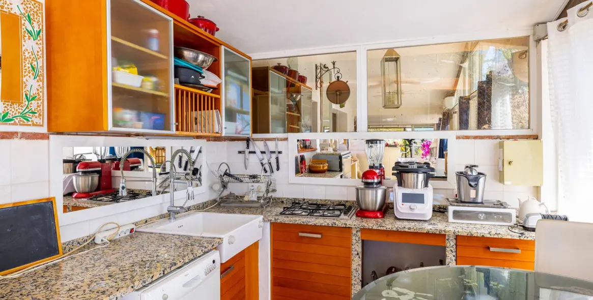 Sale of detached villa in Arenas 29