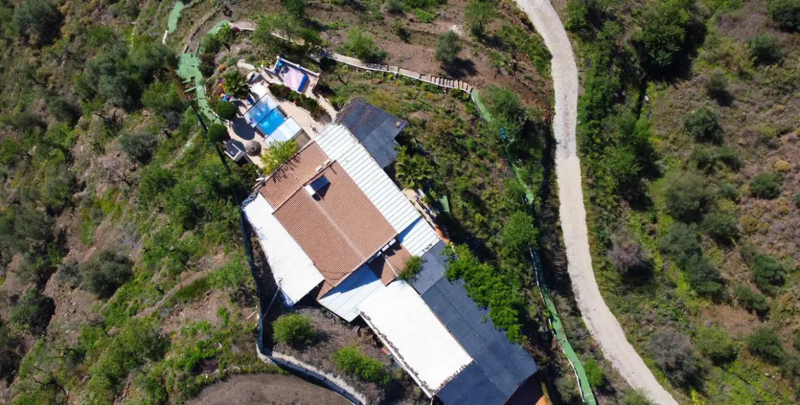 Sale of detached villa in Arenas 34