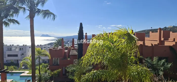 Sale of townhouse in Manilva 3