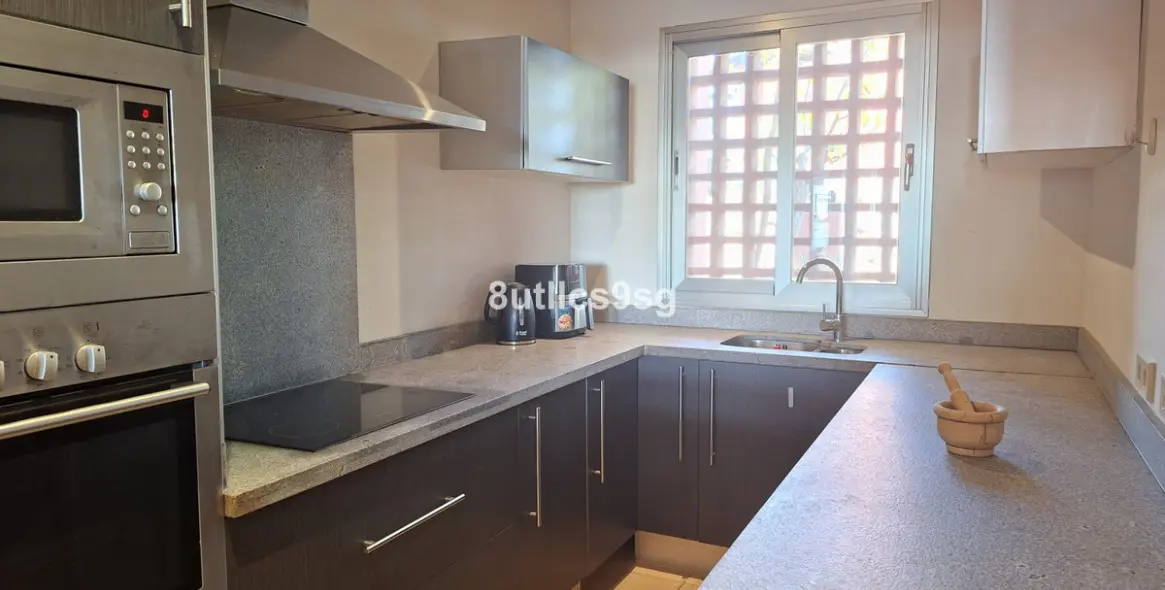 Sale of townhouse in Manilva 12