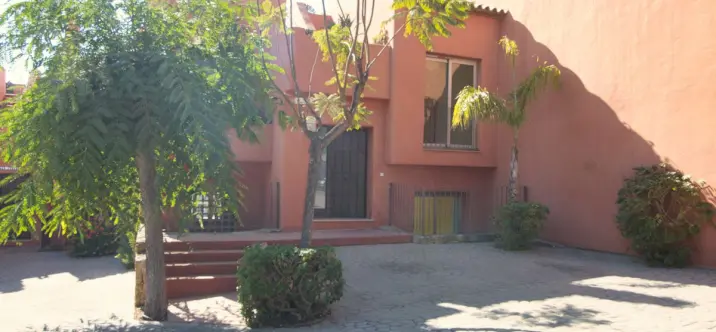 Sale of townhouse in Manilva 1