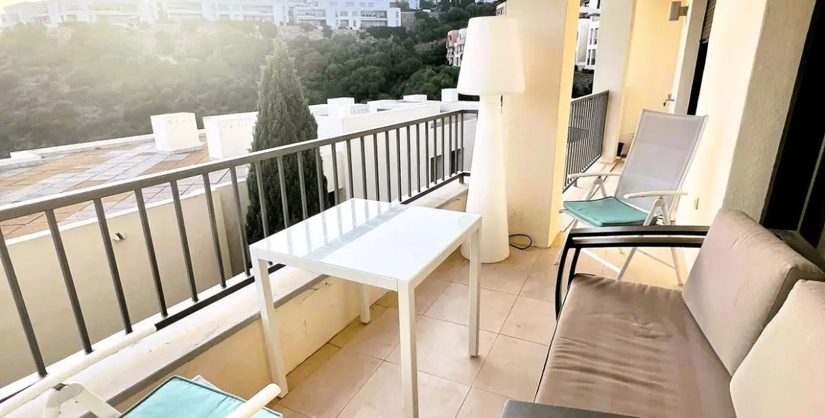 Sale of ground floor apartment in Altos de los Monteros 3