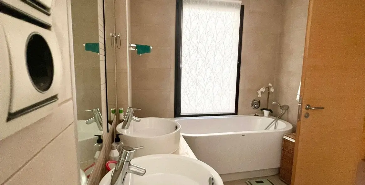 Sale of ground floor apartment in Altos de los Monteros 13