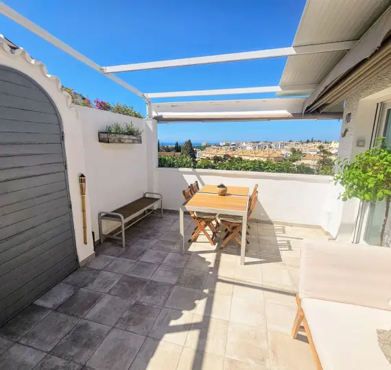 Sale of detached villa in Calypso