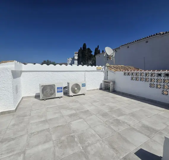 Sale of detached villa in Calypso