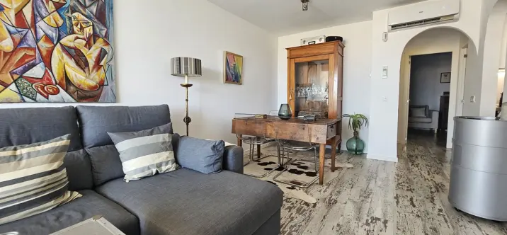 Sale of detached villa in Calypso 4