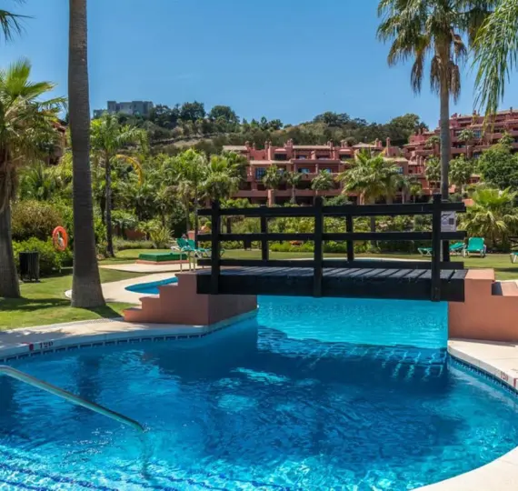 Sale of ground floor apartment in La Mairena