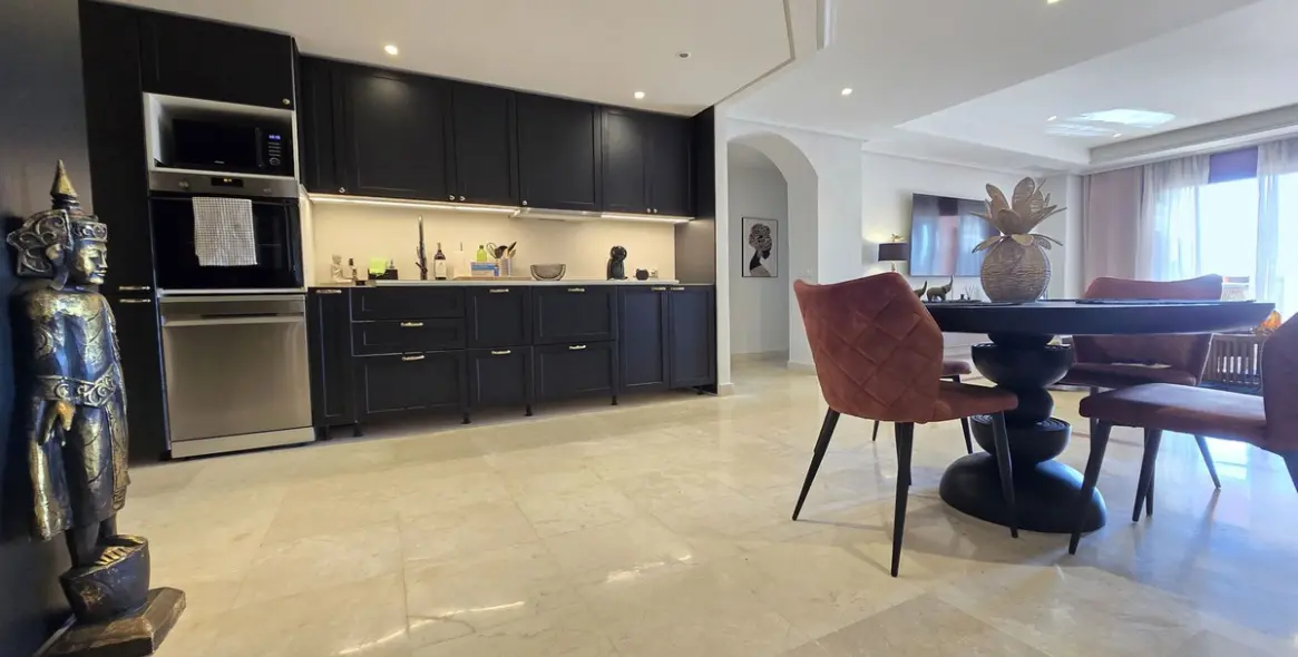 Sale of ground floor apartment in La Mairena 4