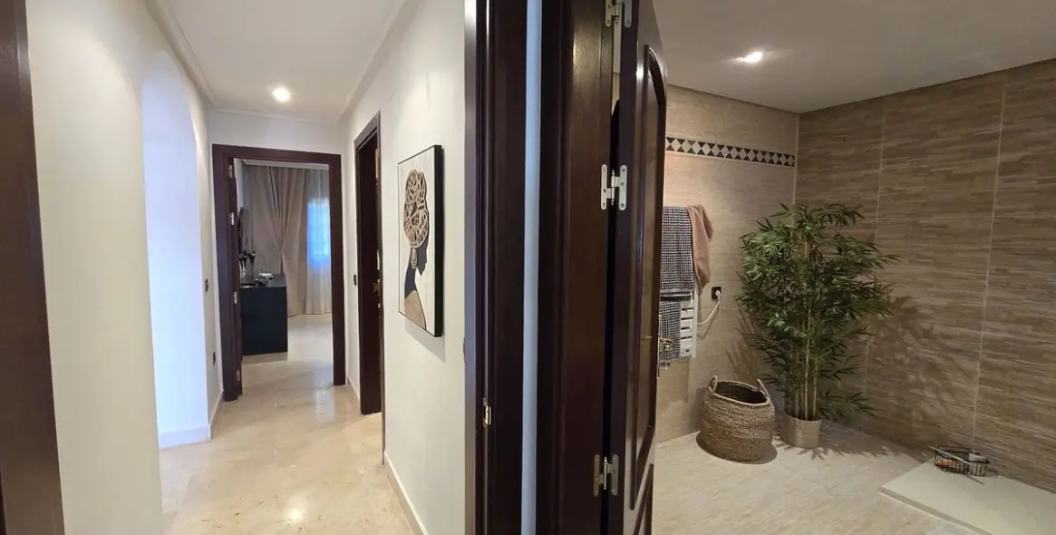 Sale of ground floor apartment in La Mairena 19