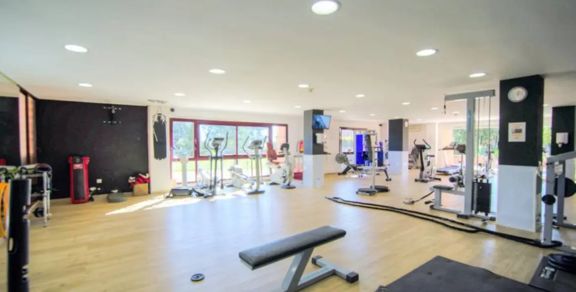 Продажа апартаментов на первом этаже в La Mairena 33