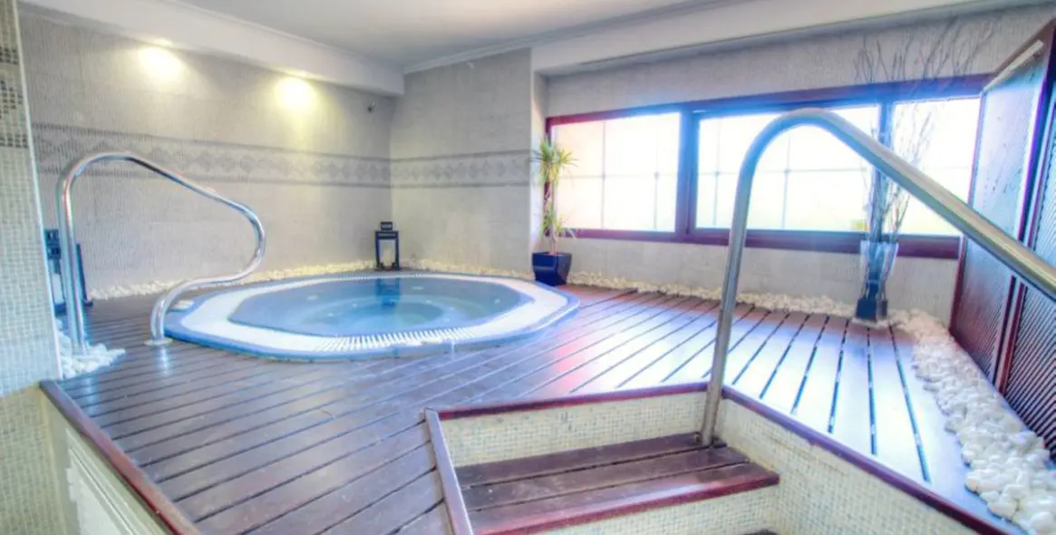 Продажа апартаментов на первом этаже в La Mairena 41