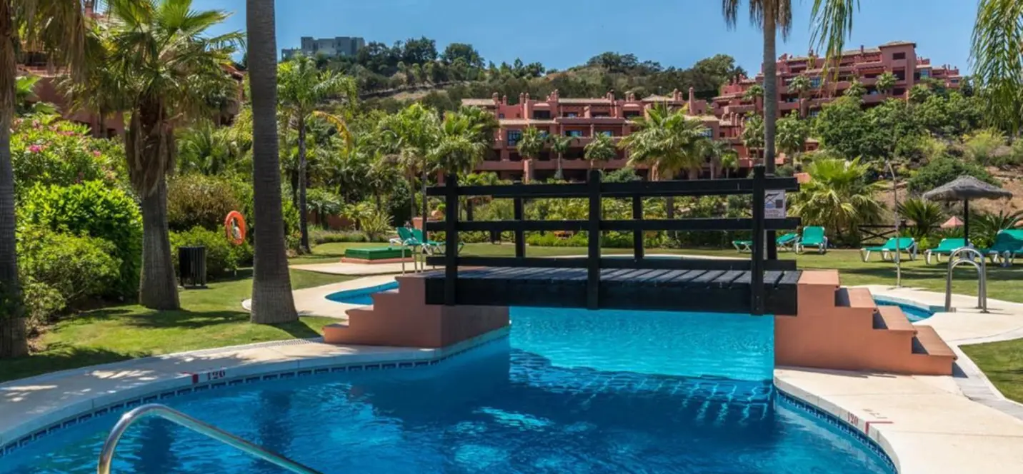Sale of ground floor apartment in La Mairena 0