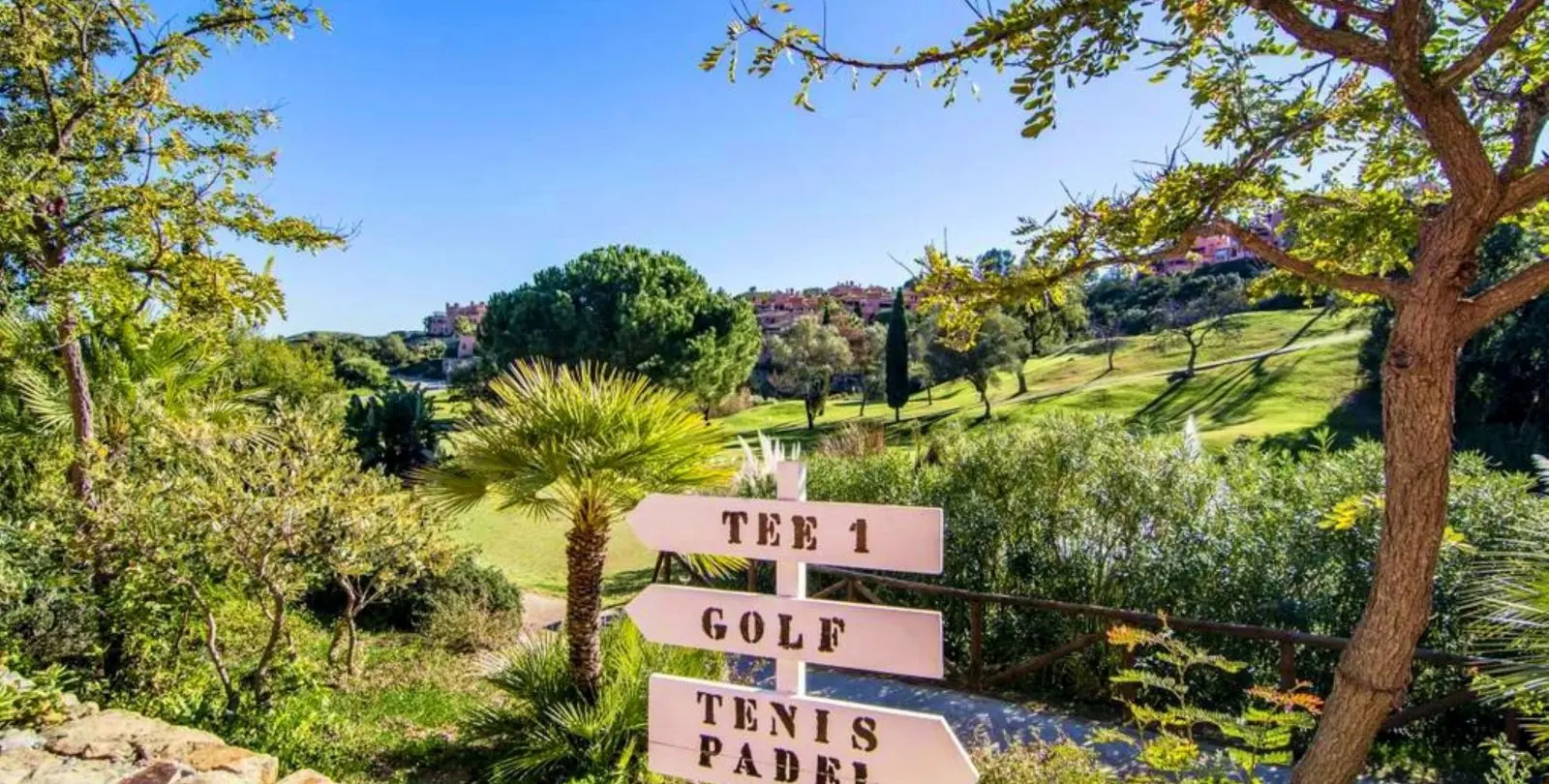 Sale of ground floor apartment in La Mairena 25