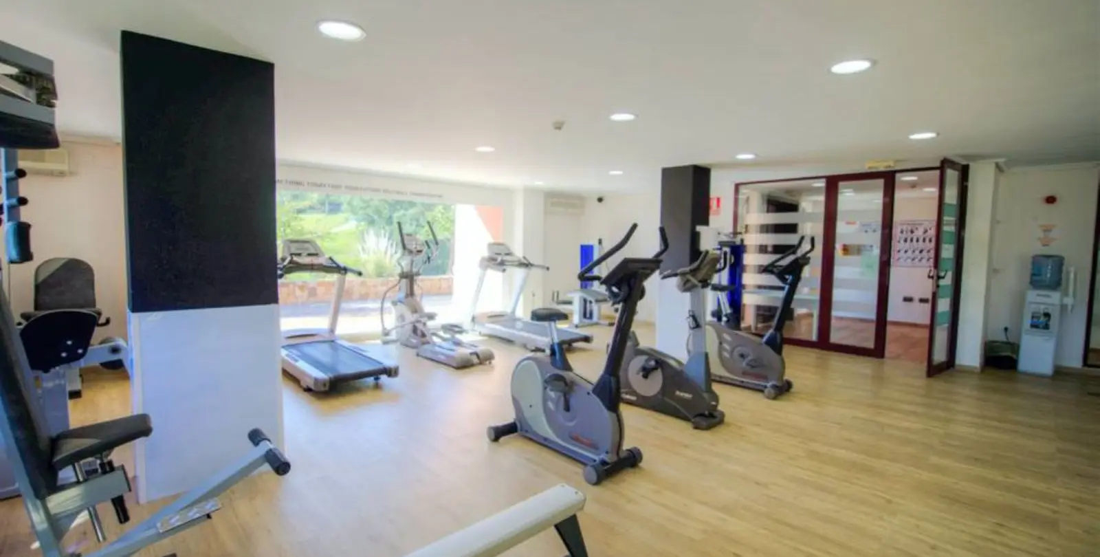 Sale of ground floor apartment in La Mairena 35