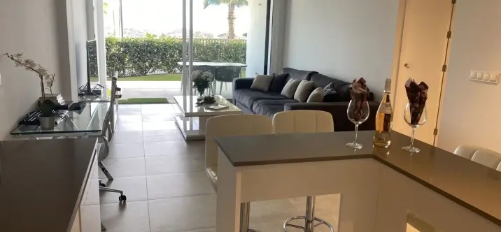 Sale of ground floor apartment in La Cala de Mijas 4