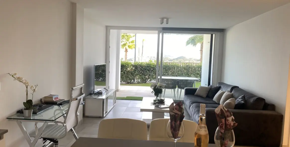 Sale of ground floor apartment in La Cala de Mijas 8