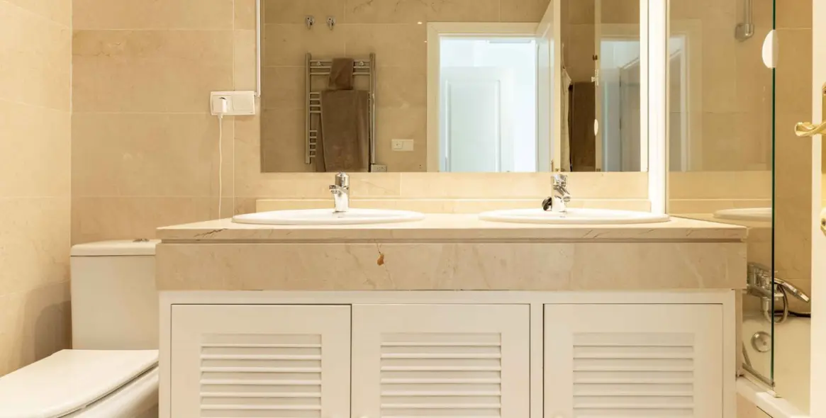 Sale of penthouse in Los Arqueros 5