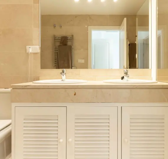 Sale of penthouse in Los Arqueros