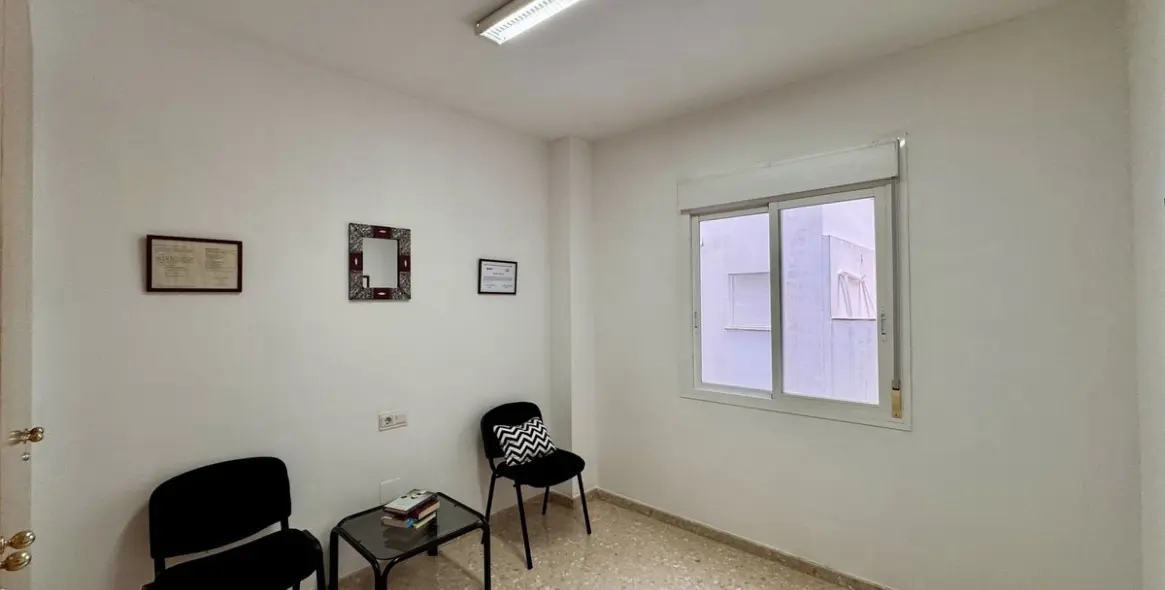 Sale of penthouse duplex in Estepona 14