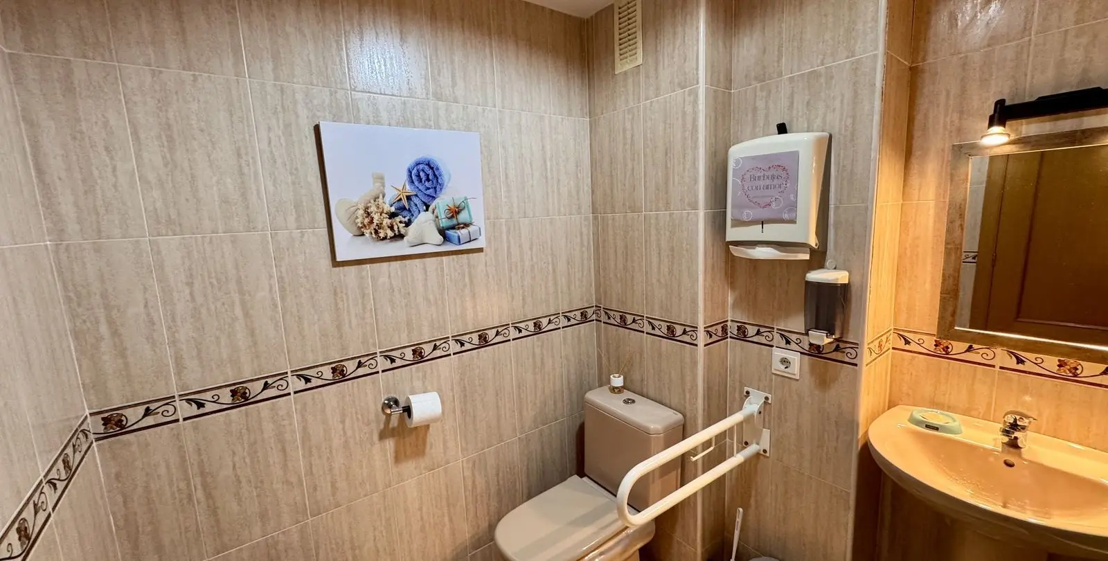 Venta de ático dúplex en Estepona 28