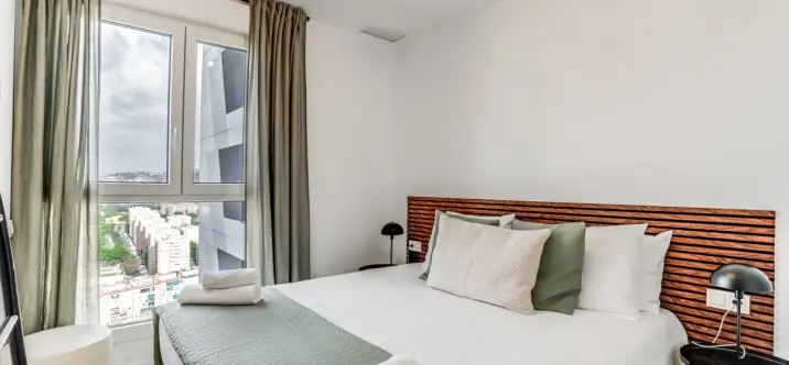 Sale of middle floor apartment in Málaga 4