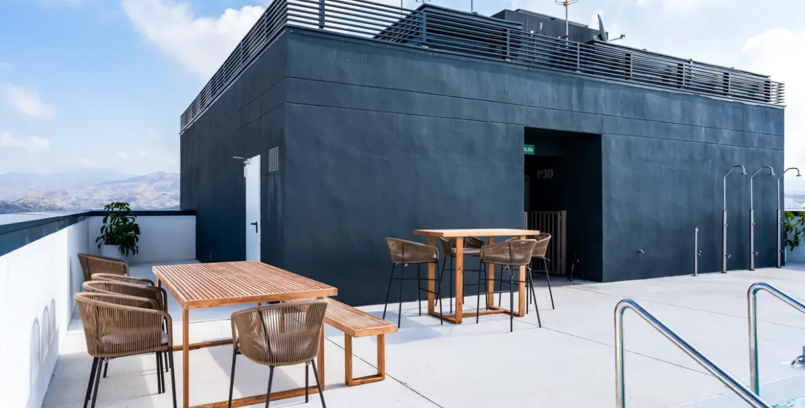 Продажа апартаментов на среднем этаже в Málaga 27