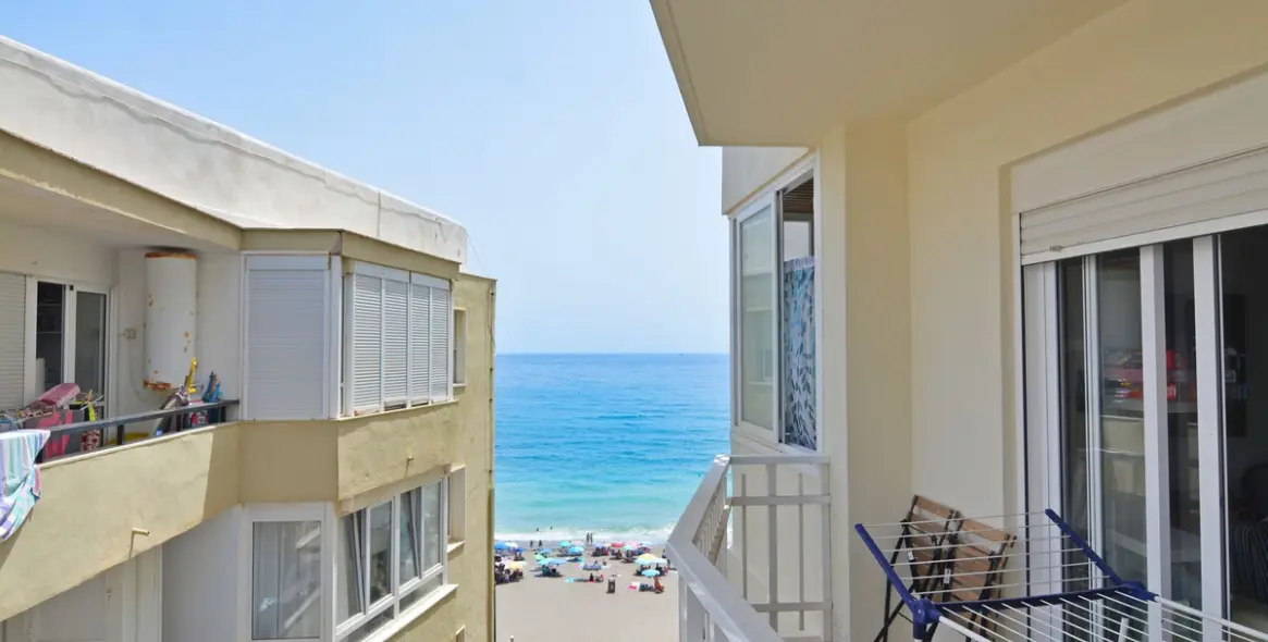 Продажа апартаментов на среднем этаже в Fuengirola 1