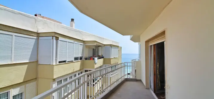 Продажа апартаментов на среднем этаже в Fuengirola 2