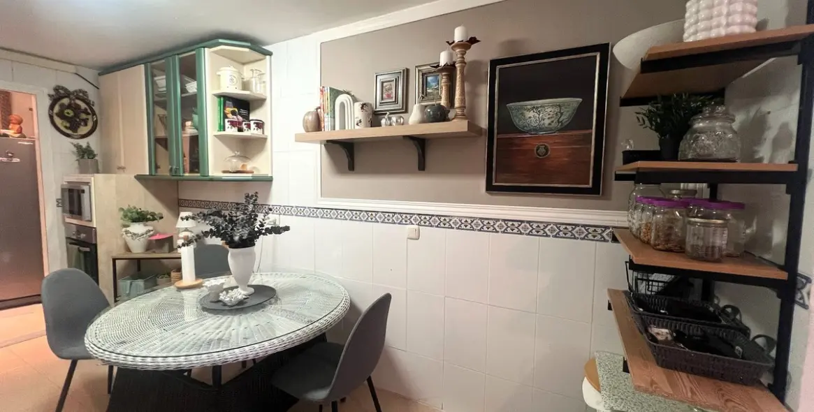 Продажа апартаментов на среднем этаже в Los Boliches 7