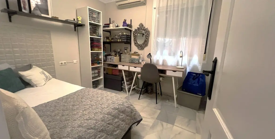 Продажа апартаментов на среднем этаже в Los Boliches 16