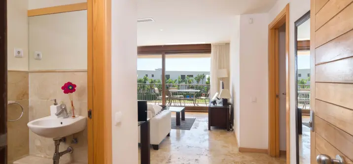 Sale of ground floor apartment in Altos de los Monteros 2