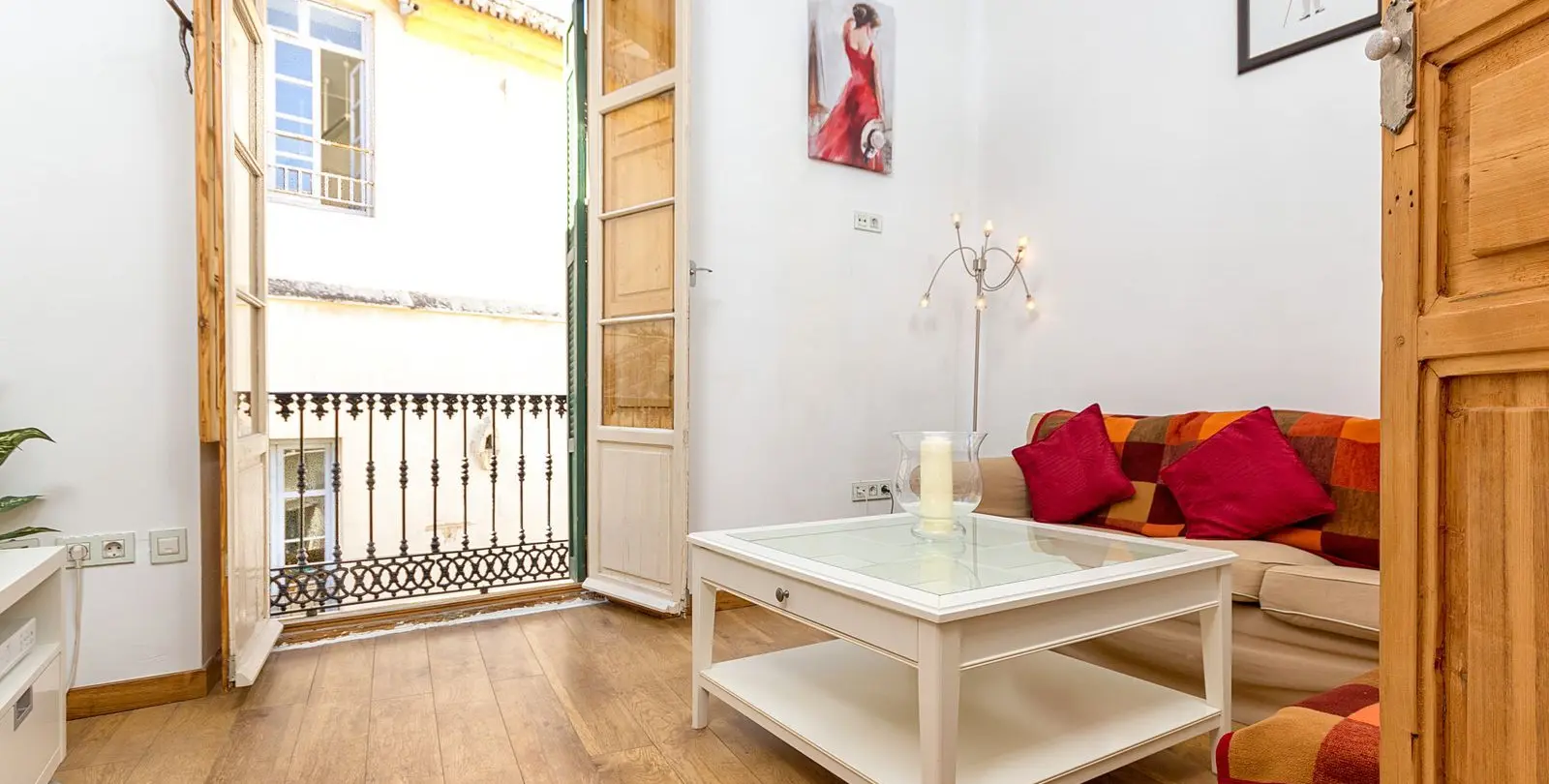 Venta de apartamento en planta media en Málaga Centro 2