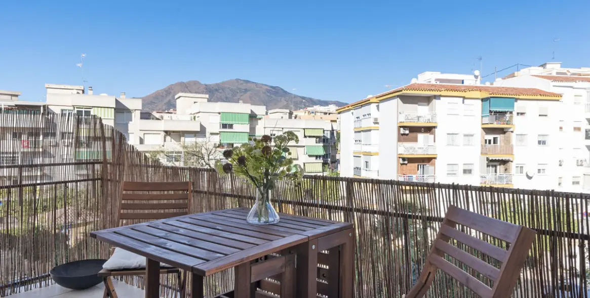 Продажа апартаментов на среднем этаже в Estepona (район Estepona) 3
