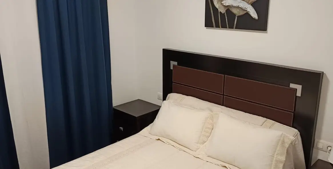 Sale of middle floor apartment in Málaga 7