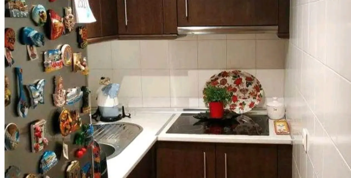 Sale of middle floor apartment in Málaga 17